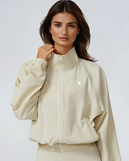 Олекотено Яке - Ветровка с Цип - Бял (бежов)