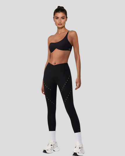 Клин Стил с V-образна Талия - Черен