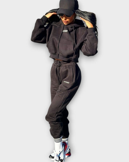 Treninguri, pantaloni și pantaloni