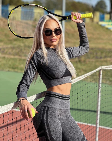 Bustiere, maiouri, tricouri, bluze, topuri